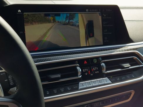 Used 2023 BMW X5 M50i w/ Executive Package image 17