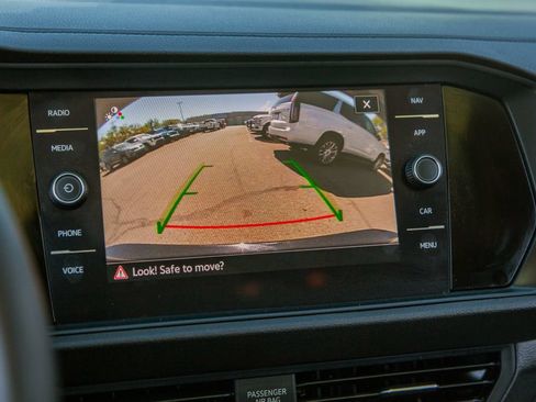 Used 2024 Volkswagen Jetta SEL FWD image 16