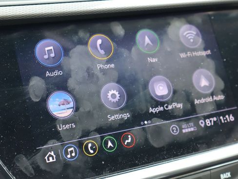 Used 2020 Buick Encore GX Essence w/ Experience Buick Package FWD image 9