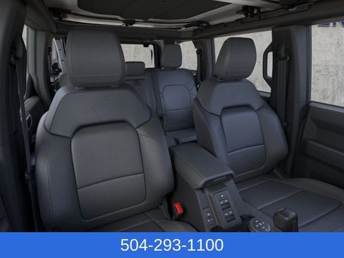 New 2026 Ford Bronco Badlands image 10