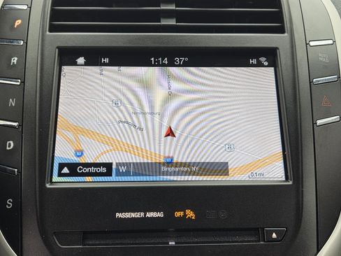 Used 2019 Lincoln MKC Reserve w/ MKC Climate Package image 24