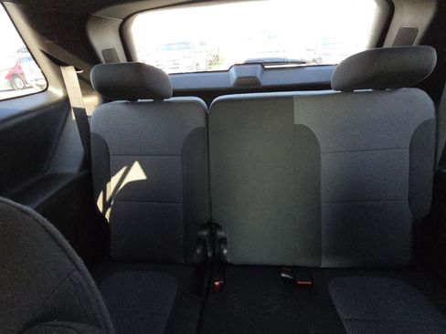 Certified 2024 Chevrolet Traverse LT image 14