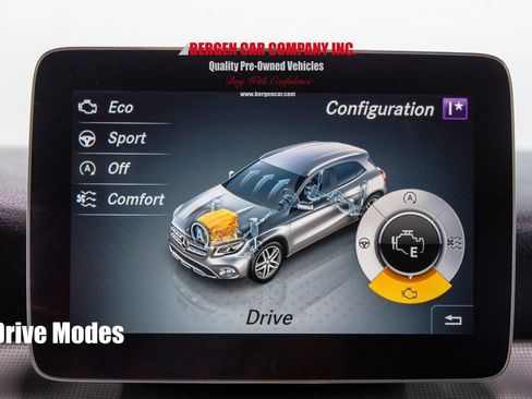 Used 2018 Mercedes-Benz GLA 250 4MATIC image 30