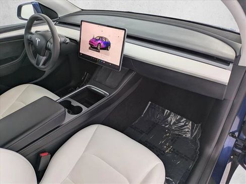 Used 2023 Tesla Model Y Long Range image 20