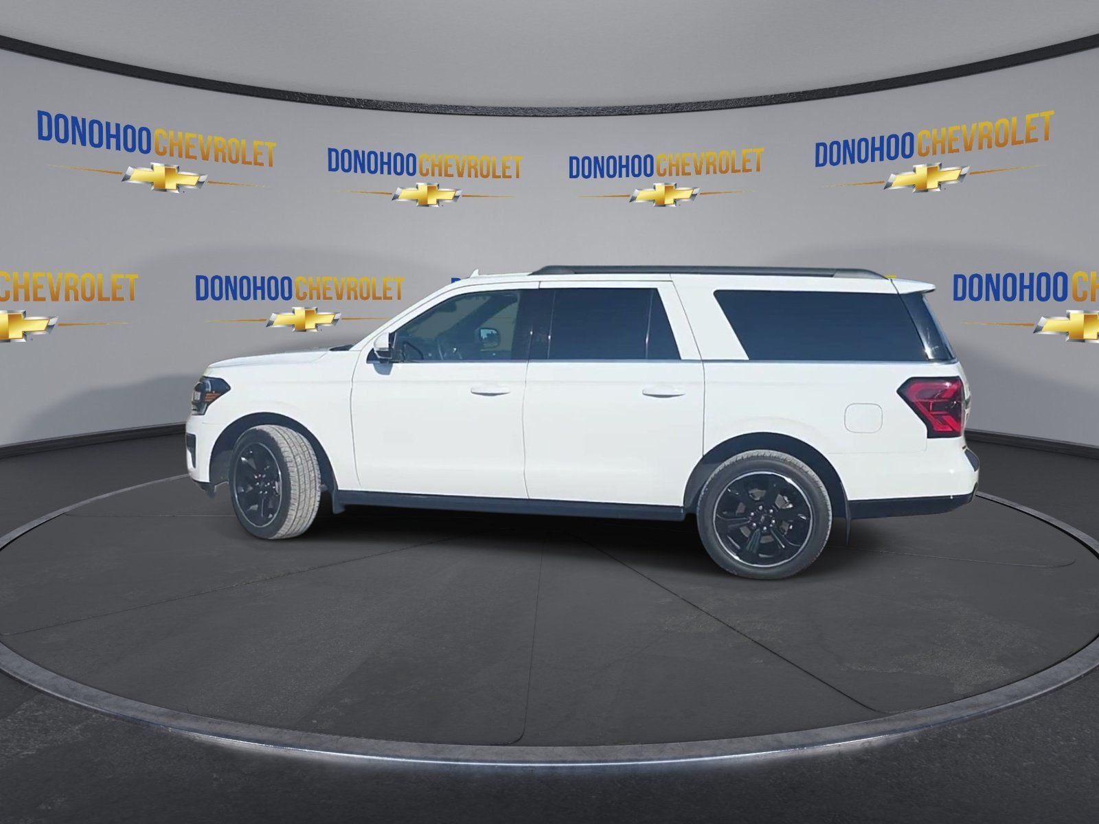 Used 2024 Ford Expedition Max Limited RWD image 9