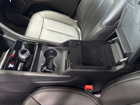 New 2025 Jeep Grand Cherokee L Limited w/ Black Appearance Package image 30