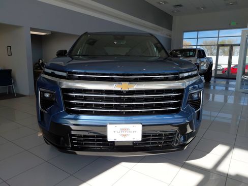 New 2026 Chevrolet Traverse High Country AWD/4WD image 8