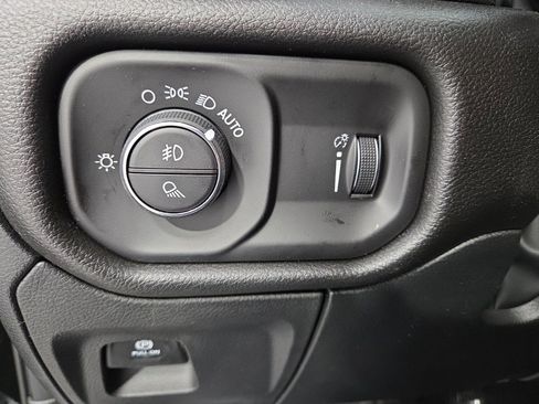 New 2026 RAM 1500 Classic Warlock image 29