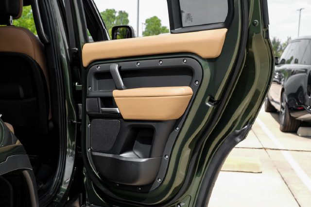 New 2026 Land Rover Defender 110 S AWD/4WD image 50