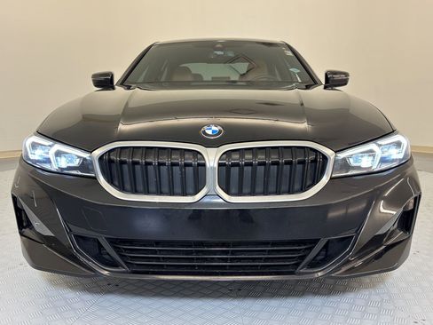 Used 2023 BMW 330i Sedan image 5