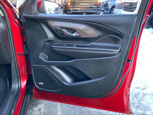 Used 2023 GMC Terrain Denali w/ Denali Premium Package image 23