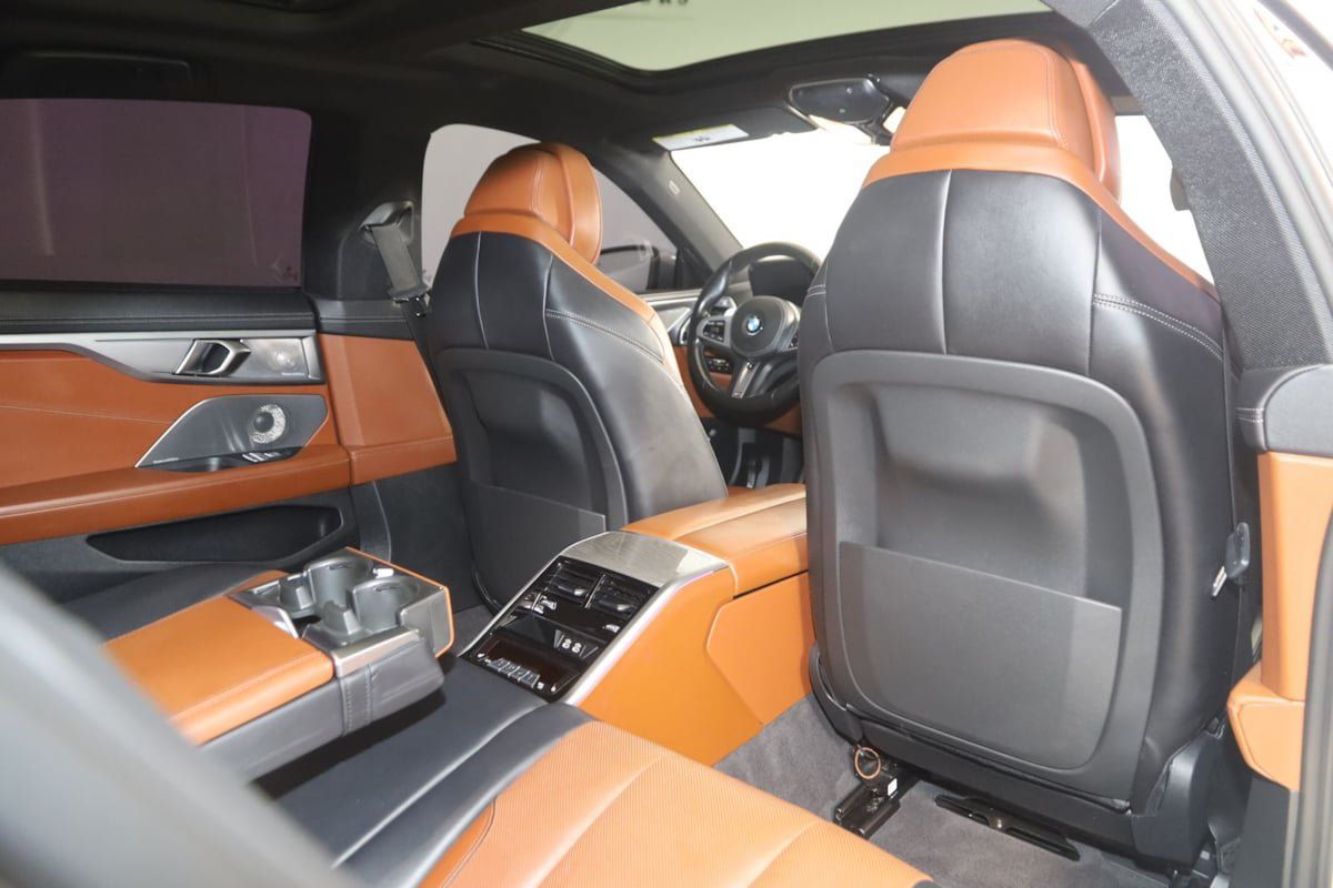 Used 2022 BMW 840i Gran Coupe xDrive w/ Comfort Seating Package AWD/4WD image 17