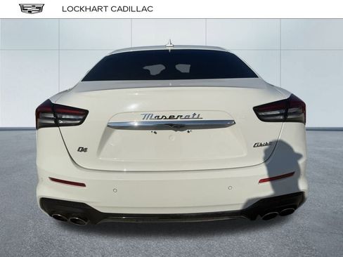 Used 2022 Maserati Ghibli Modena Q4 image 10