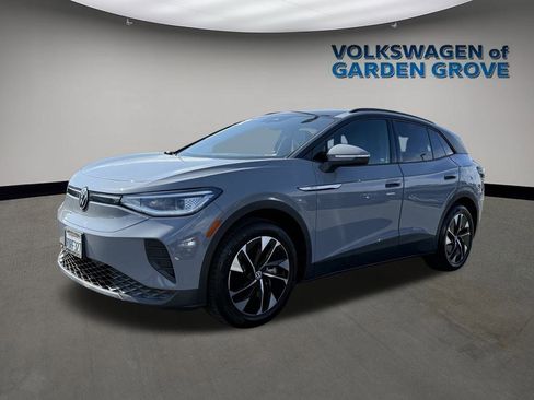 Certified 2022 Volkswagen ID.4 Pro S image 3