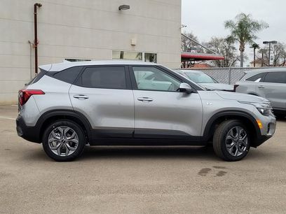 New 2026 Kia Seltos LX
