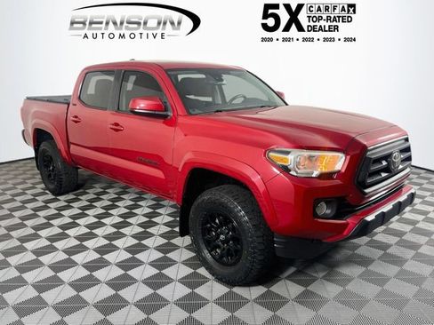 Used 2020 Toyota Tacoma SR5 AWD/4WD image 1