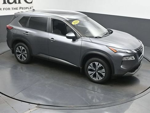 Used 2022 Nissan Rogue SV w/ SV Premium Package AWD/4WD image 42