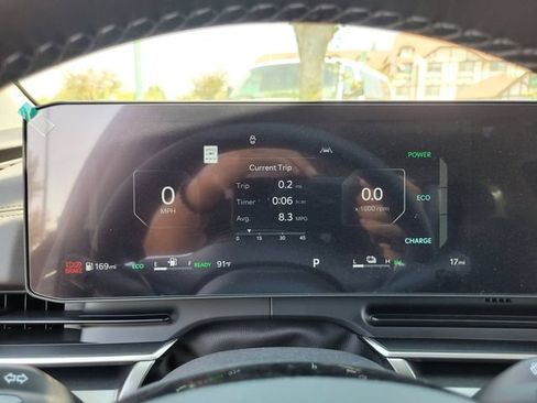 New 2026 Kia Carnival SX w/ SX Dark Edition Package FWD image 11