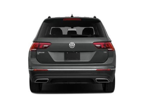 Used 2018 Volkswagen Tiguan SE image 5