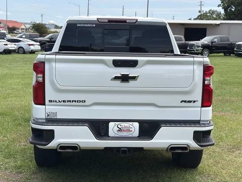 Used 2024 Chevrolet Silverado 1500 RST AWD/4WD image 8