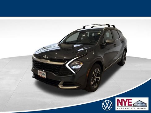 Used 2023 Kia Sportage EX image 1