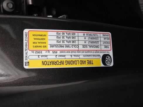 Used 2019 GMC Terrain SLE w/ Driver Convenience Package image 27