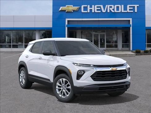 Used 2026 Chevrolet TrailBlazer LS w/ LS Convenience Package FWD image 7
