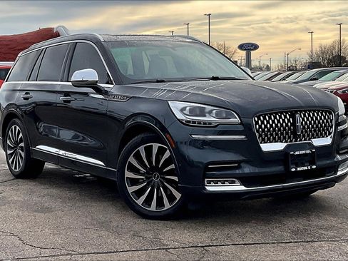 Used 2021 Lincoln Aviator Black Label Grand Touring w/ Class IV Trailer Tow Package AWD/4WD image 37