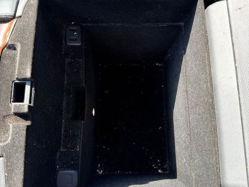 Used 2016 Cadillac Escalade ESV Luxury image 23