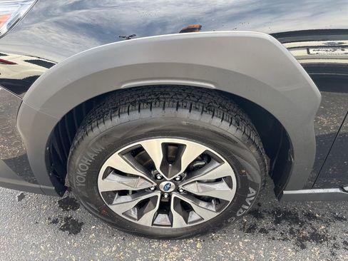 Certified 2025 Subaru Outback Touring AWD/4WD image 7