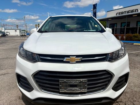 Used 2020 Chevrolet Trax LS AWD/4WD image 8