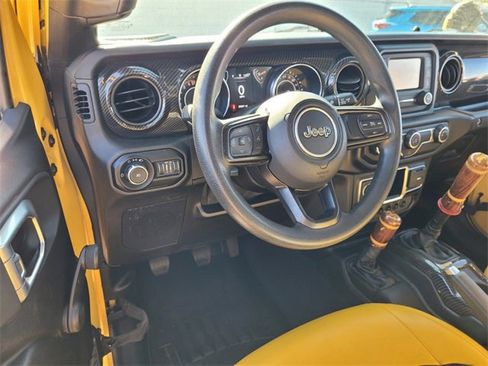 Used 2019 Jeep Wrangler Sport image 15