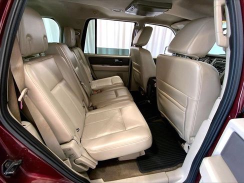 Used 2011 Ford Expedition XLT w/ Leather Seating Pkg RWD image 20