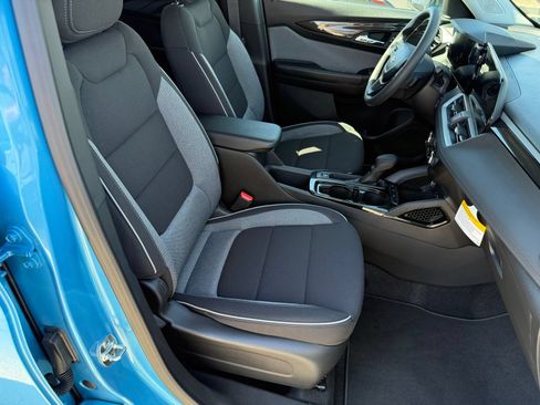 New 2026 Chevrolet TrailBlazer LS w/ LS Convenience Package FWD image 28