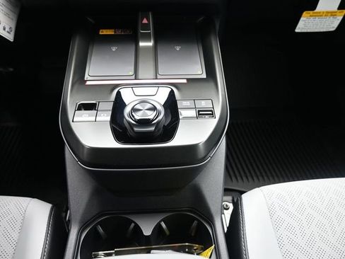 New 2026 Subaru Solterra Premium w/ Premium Convenience Package AWD/4WD image 13