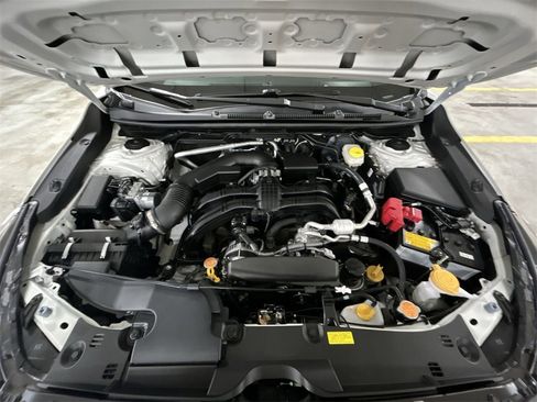 Certified 2025 Subaru Crosstrek 2.0i Premium image 14
