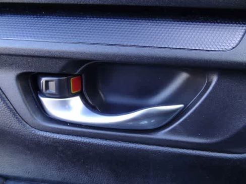 Used 2024 Honda CR-V LX image 12