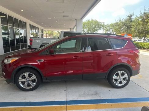 Used 2013 Ford Escape SE FWD image 4
