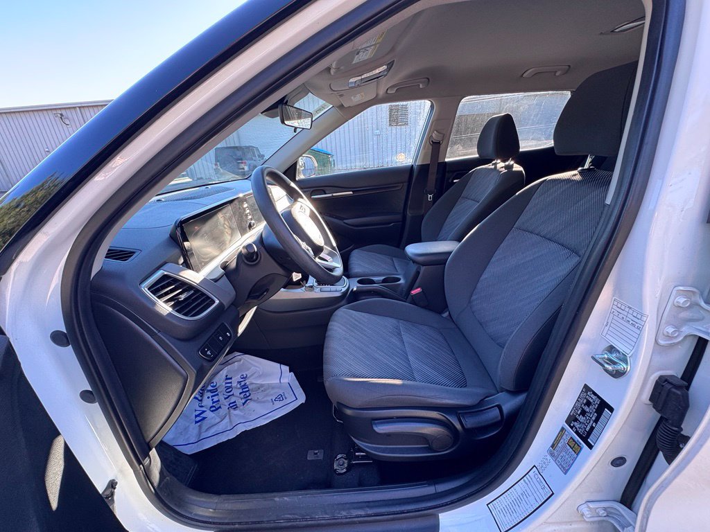 Used 2026 Kia Seltos LX FWD image 7