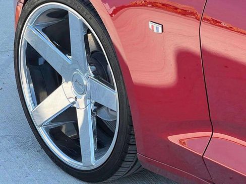 Used 2021 Chevrolet Camaro LT w/ RS Package RWD image 33