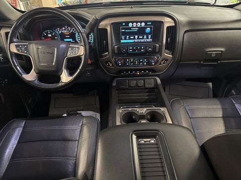Used 2018 GMC Sierra 1500 Denali image 22