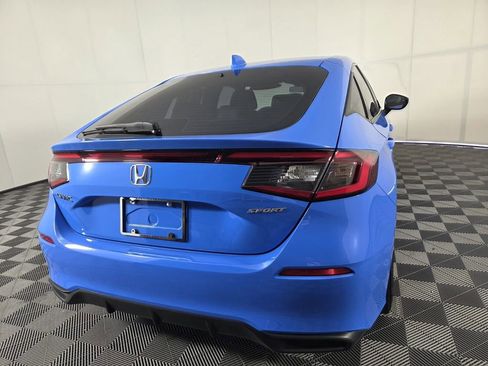 Used 2025 Honda Civic Sport image 6