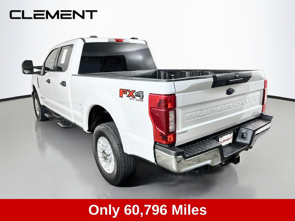 Used 2022 Ford F250 XLT w/ FX4 Off-Road Package AWD/4WD image 9