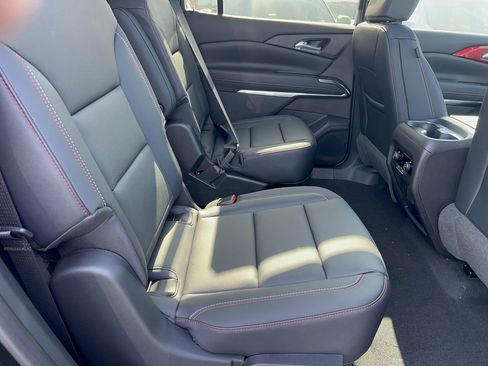 New 2026 Chevrolet Traverse Z71 image 5