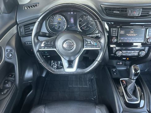 Used 2020 Nissan Rogue Sport SL AWD/4WD image 14
