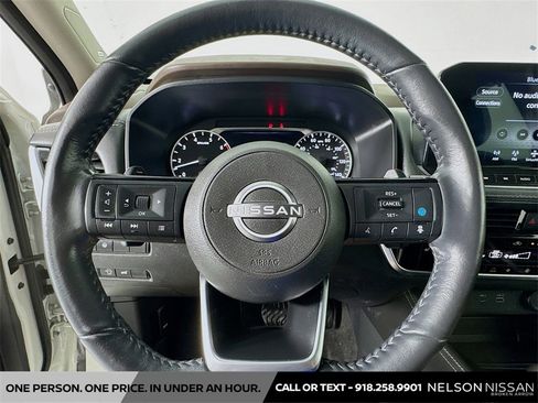 Certified 2023 Nissan Rogue SL w/ SL Premium Package image 11