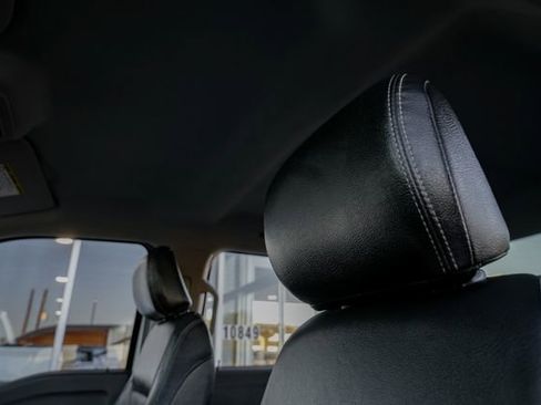 Used 2023 Ford F250 XLT w/ FX4 Off-Road Package image 25