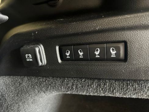 Used 2023 Jeep Grand Cherokee L Overland AWD/4WD image 21