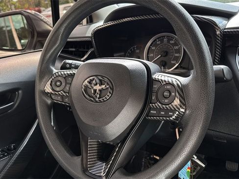 Used 2022 Toyota Corolla LE image 54