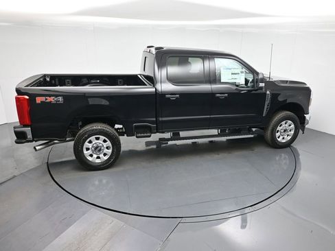 Certified 2024 Ford F250 XLT w/ FX4 Off-Road Package image 42